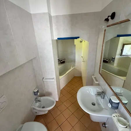 Mirandola Bed & Breakfast Brunate