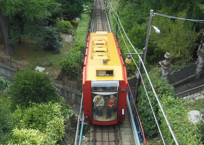 Mirandola לינה וארוחת בוקר